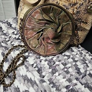 Jessica Simpson cross body bag